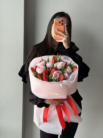 Авторский букет "Pink & Red"