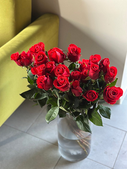 Охапка эквадорских роз Nina 60 см