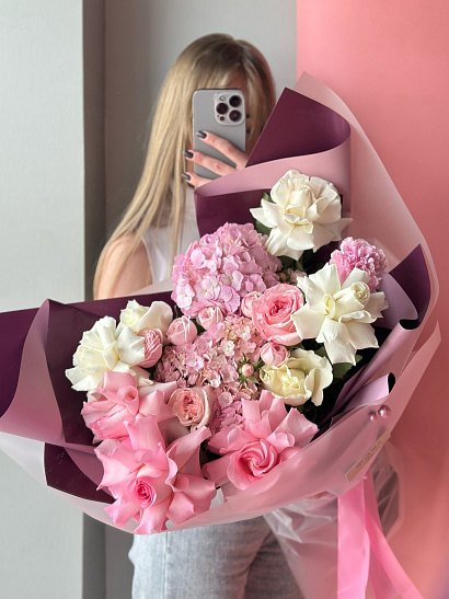 Авторский букет в розово-сиреневых оттенках