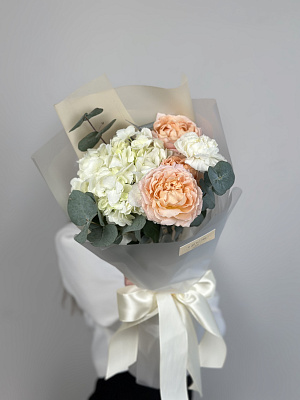 Сборный мини-букет "Нежность"