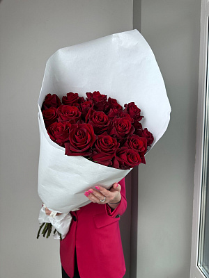 Охапка эквадорской розы Explorer 70 см