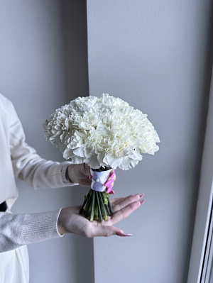 Букет невесты «Белые диантусы»