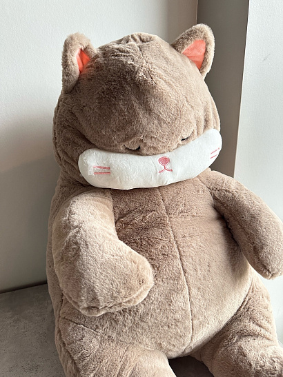 Бежевый кот 55 см