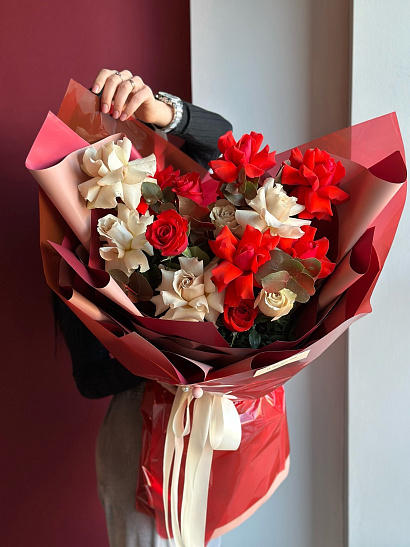 Ярких чувств хочу