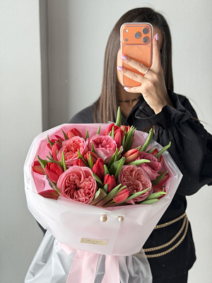 Авторский букет «Алый закат»